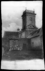 1 vue  - [Saint-Gildas-de-Rhuys. Eglise abbatiale, la tour.] / David (éditeur de cartes postales). Editeur. Sans date (ouvre la visionneuse)
