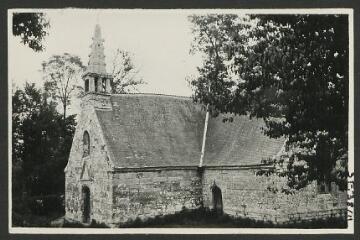 2 vues  - [Chapelle Saint-André, extérieur.] / Godineau. Photographe. 1940-1950 (ouvre la visionneuse)