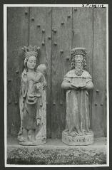 2 vues  - [Chapelle Saint-André, statues de Vierge à  l\'Enfant et de saint Nicodème.]. S.d. (ouvre la visionneuse)