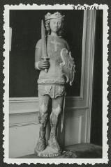 2 vues  - [Chapelle Saint-Salomon, statue de saint Salmomon.] / Godineau. Photographe. 1940-1950 (ouvre la visionneuse)