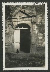 2 vues  - [Maison du bourg.] / Godineau. Photographe. 1940-1950 (ouvre la visionneuse)