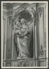 2 vues  - [Cathédrale, statue de Vierge à  l\'Enfant (XVIIe siècle).]. S.d. (ouvre la visionneuse)