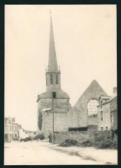 2 vues  - [L\'église Saint-Pierre-Saint-Paul] : clocher de Ruffiac / [Auteur inconnu] (ouvre la visionneuse)